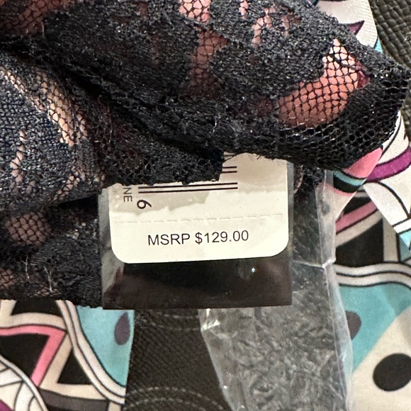 4 pc Bebe Black Tote with Pink Accents - Picture 8 of 8